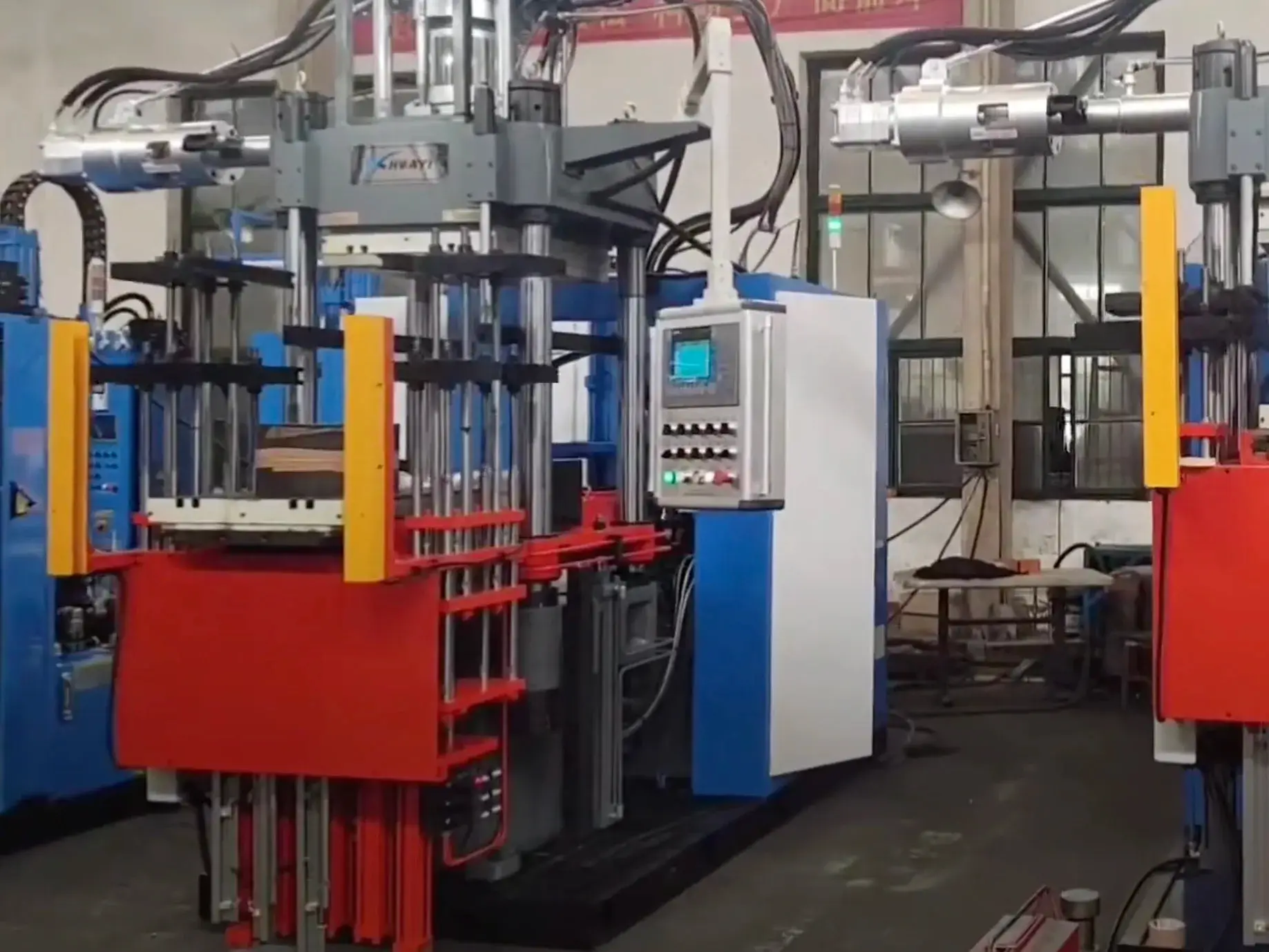Rubber Workshop Injected Machine